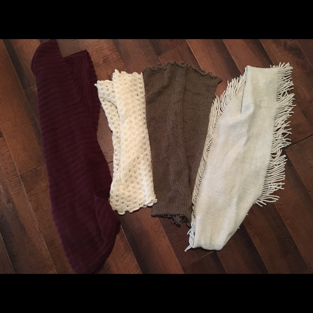 Scarf lot - 4 scarves